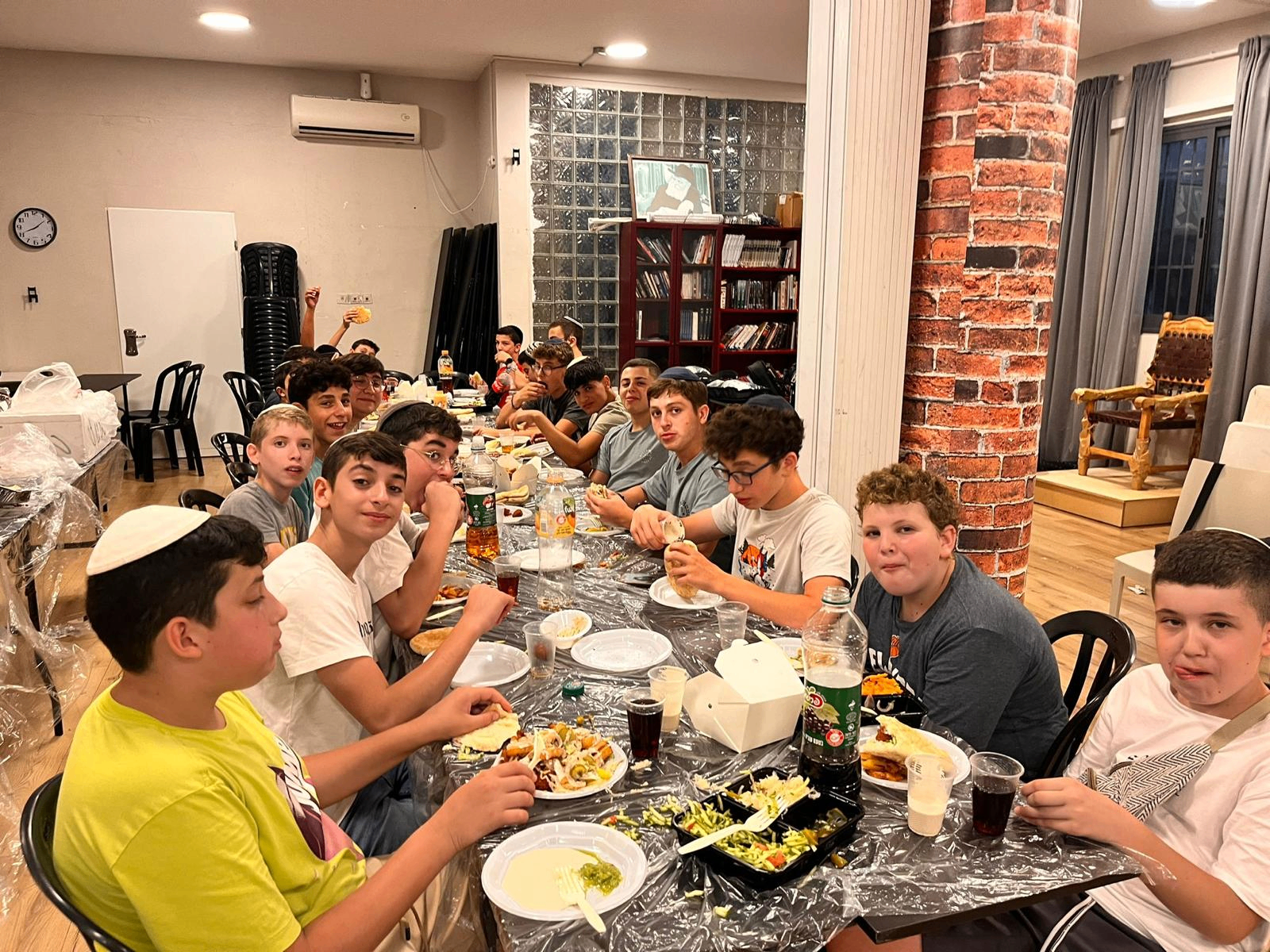 ערב מושקע על האש התוועדות